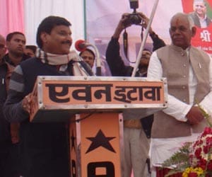 sp supports fight with each other