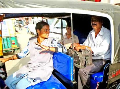 one city in india where women are driving auto