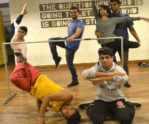 "Punjabi" and  Kannur University remained champion 