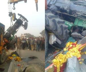 Bus fall in valley, 13 dead