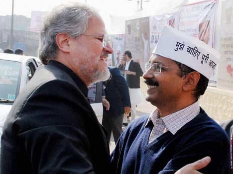 Lt. Governor repeats Delhi government promises in his Address