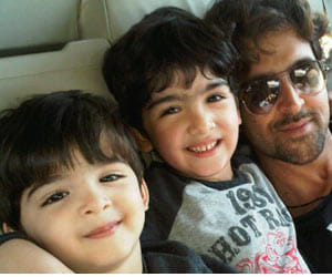 hritik roshan make distance with his child