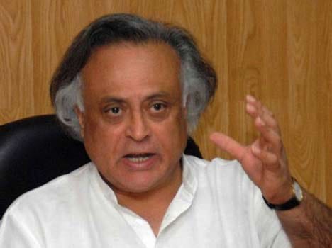 jairam ramesh irritated by veerappa moily