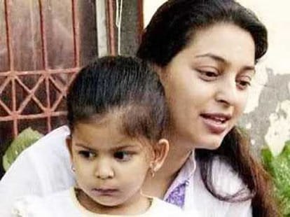 juhi chawla, sridevi, karisma kapoor