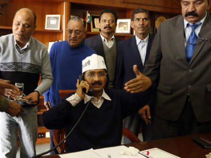 arvind kejriwal not able to explain poll expense