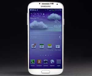 sc directs samsung chairman to appear in court