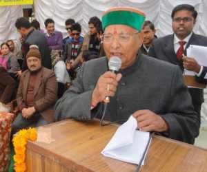 kunjwal raise the pantnagar university issue.