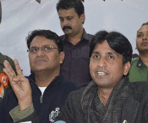 kumar vishwas hits on rahul gandhi again