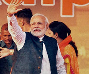 narendra modi will launch tea stall campaign