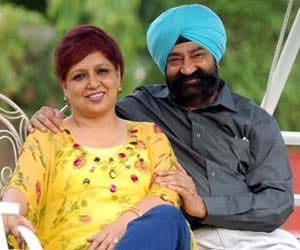 breaking news:  savita bhatti join AAP