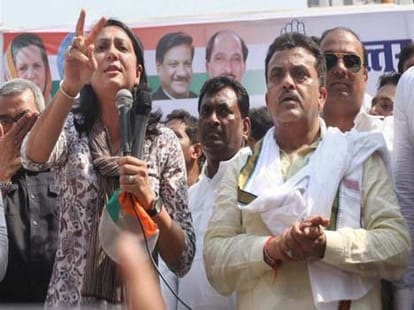 sanjay raut play politics with priya dutt