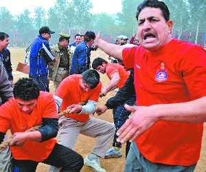 Police Officer Fought in Road Safety Week, Drama