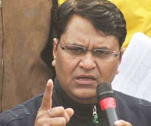 vinod kumar binny as angry man