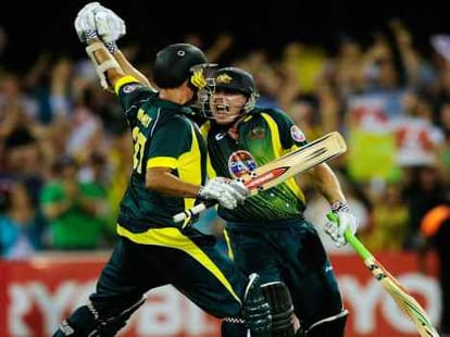 australia beat england in 2nd odi by 1 wicket 