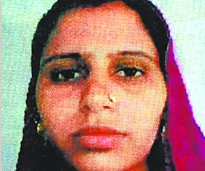 man killed wife, child delivered alive