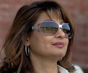 subramaniam swami will rase sunanda pushkar death case in court.