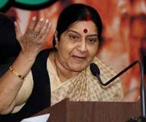 sushma excluded modi from her speach