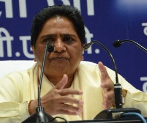 emergency landing of mayawati plane