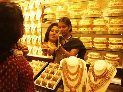 gold reaches on 31,000 rupee level