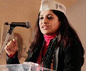 AAP’s Shazia Ilmi has nearly Rs 59,000 electricity dues