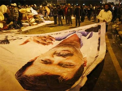 arvind kejriwal and somnath bharti again in trouble on rail bhawan case