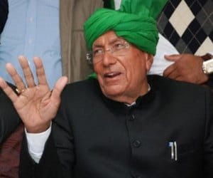 court issues production warrant to om prakash chutala 