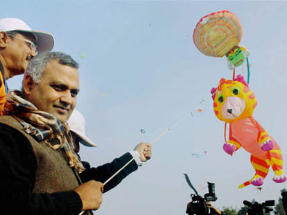 somnath bharti allege, indian and ugandian high commision involved in sex racket