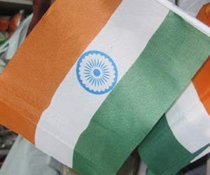 Insulting Indian flag.