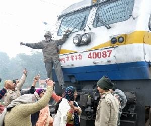 Jan Shatabdi Express Stopage on Chandigarh Railway Station