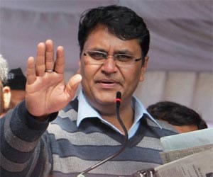 Vinod Kumar Binny may contest to TMC in LS election