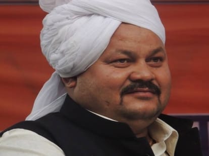 dharcula fight between harish rawat and bachi singh