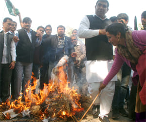 whole day protest in gurgaon by inelo