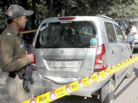 Gurgaon police had left crooks taking bribes