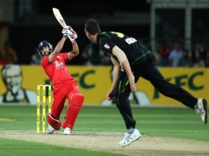 england lost 10 in 11 match at australia tour