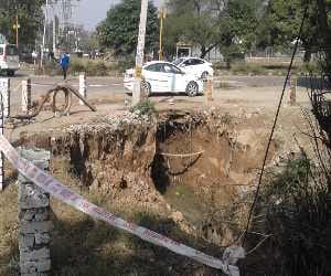 people facing problems by chocked sewer line in faridabad