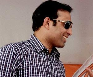 One held for siphoning off Rs 10 lakh from Laxman account