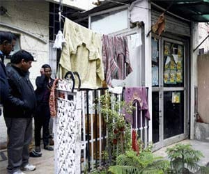 arunachal MLA son dies after being thrashed by shopkeepers