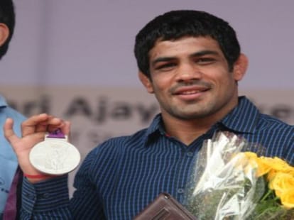 sushil return 3 acre land to haryana govt