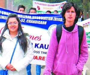 A Girl Campaign Against Thalisimia
