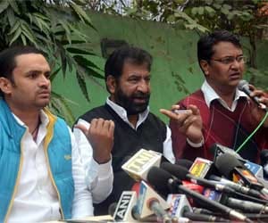 shoeb iqbaal and others mla slams kejriwal's government