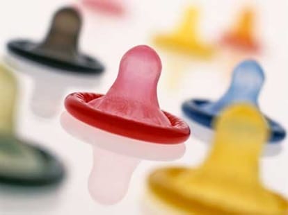 Condoms vending machine theft in gurgaon