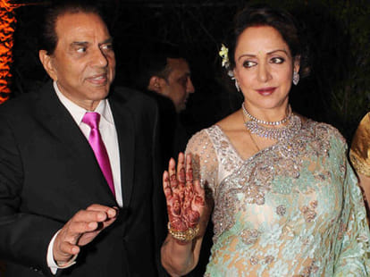 story of first shahrukh gauri first night