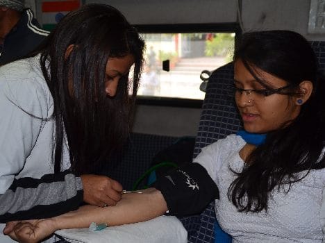 amarujala dehradun blood doner club 