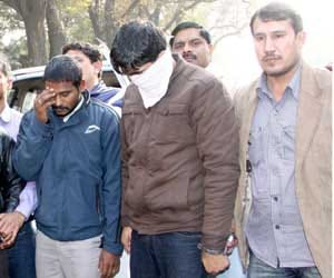 Jammu - Kashmir police constable is a terrorist