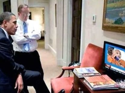 Barack Obama watching Narendra Modi speech on TV? 