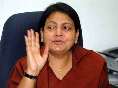 minister parveen amanullah resigns from nitish kumar govt