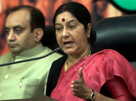 upa and bjp clashes over lokpal