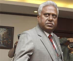 cbi director ranjit sinha in trouble after meeting with accused.