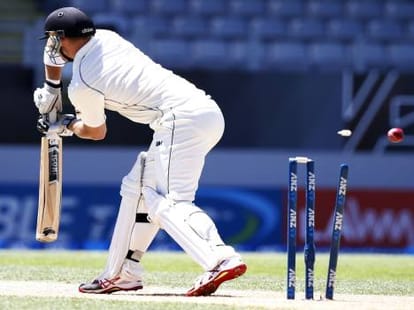 2 hattricks in cricket within 1 week