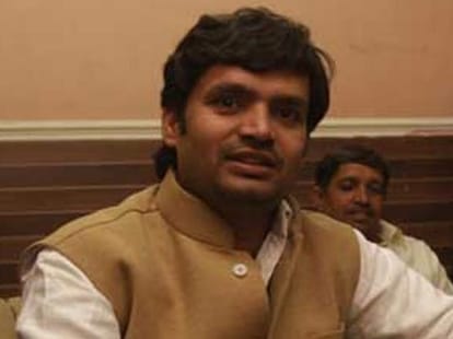 Hoe BJP will form government in delhi assembly.